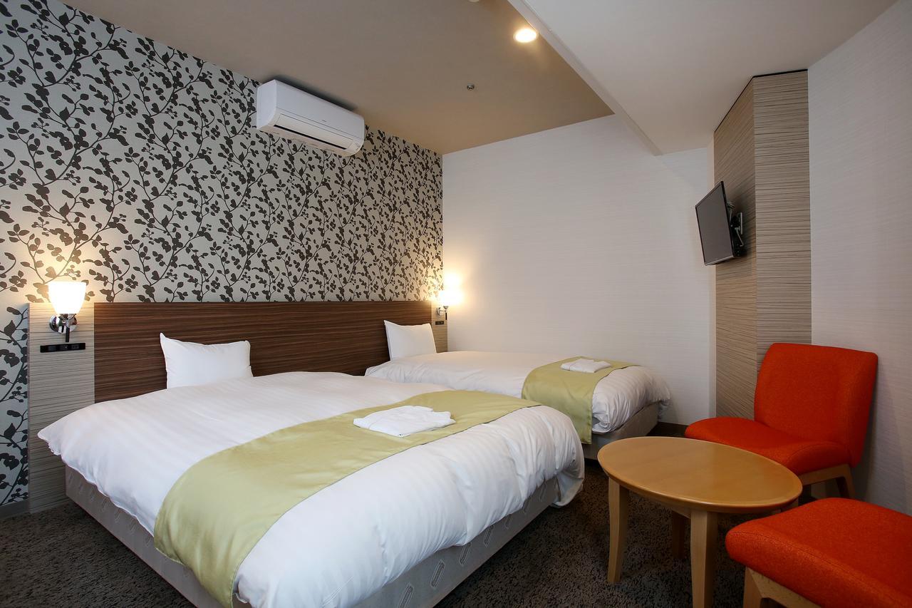 Hotel Crystal Plaza هيتاتشي-ناكا المظهر الخارجي الصورة