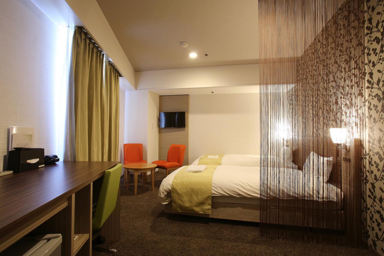 Hotel Crystal Plaza هيتاتشي-ناكا المظهر الخارجي الصورة